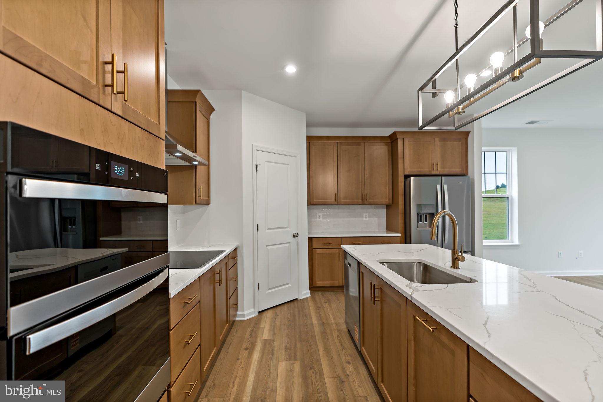 409 Outrigger Road Inwood, WV 25428 - Photo 8 of 37 Gallery Image 8