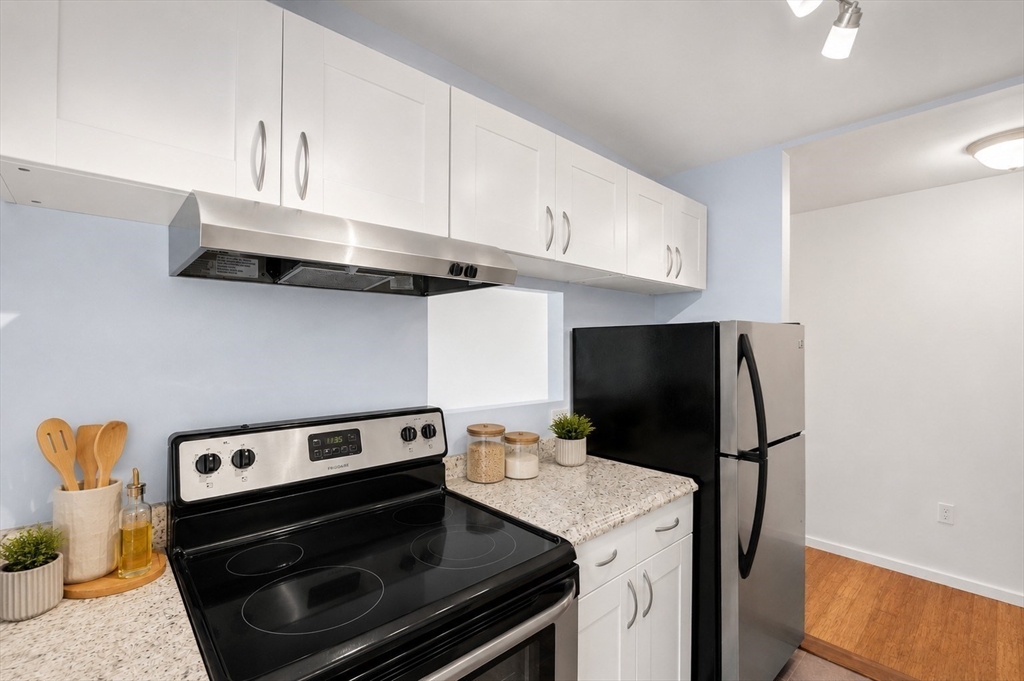 12 Inman Street, Unit 25 Cambridge, MA 02139 - Photo 8 of 23