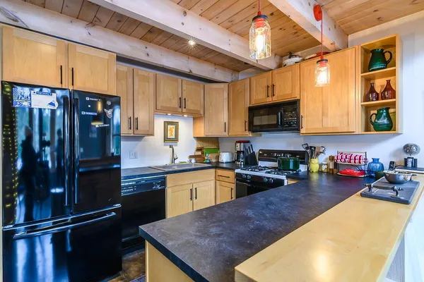 $550,000 | 1021 Johnsons Circle, Carrabassett Valley, ME 04947