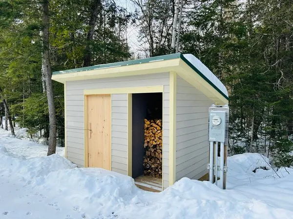 $550,000 | 1021 Johnsons Circle, Carrabassett Valley, ME 04947