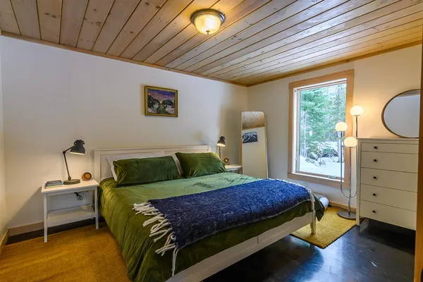 $550,000 | 1021 Johnsons Circle, Carrabassett Valley, ME 04947