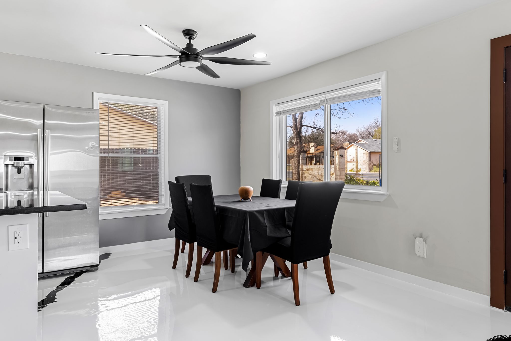2201 Teri Road Austin, TX 78744 - Photo 6 of 37 a dining room with furniture and window