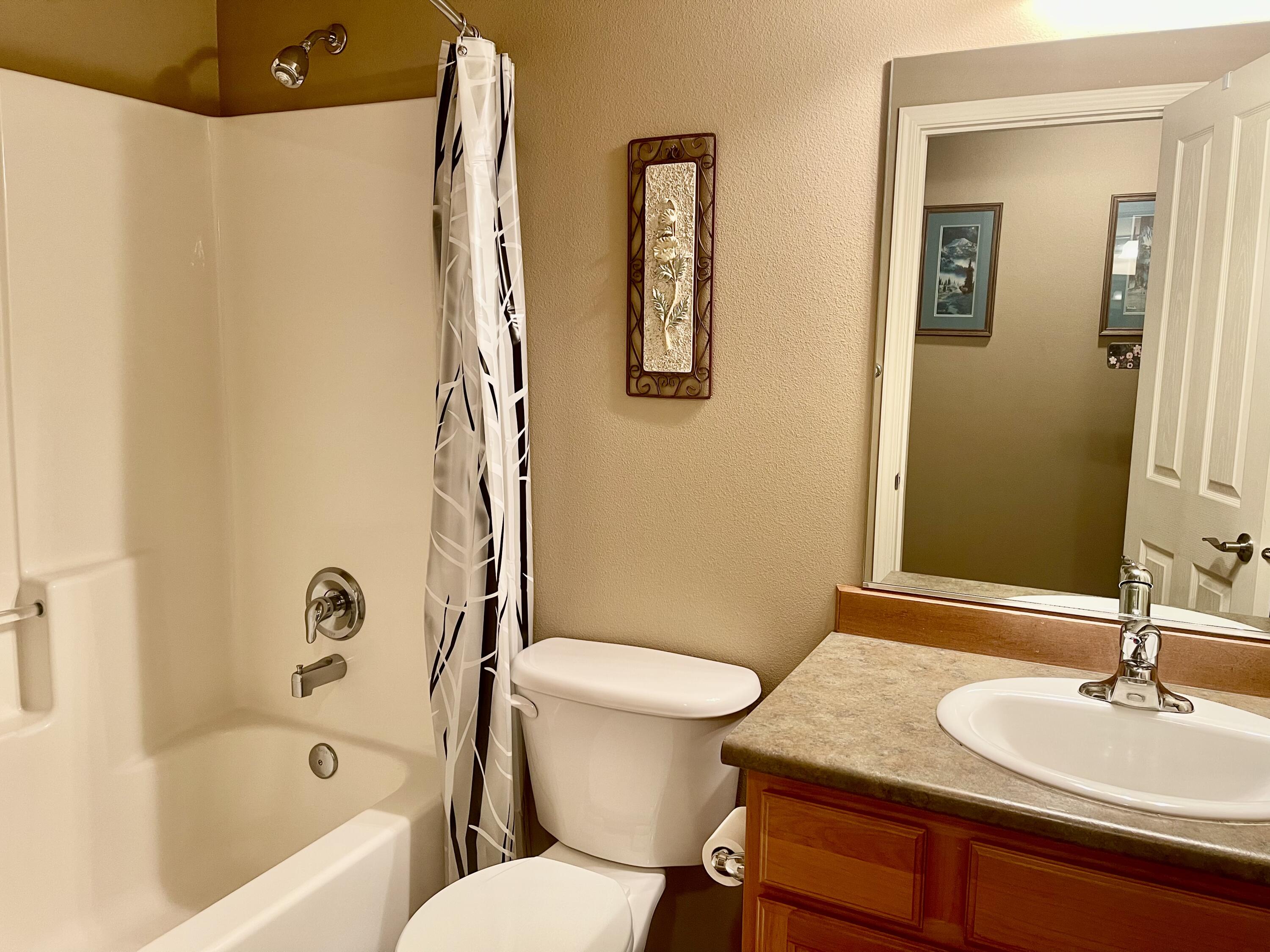 16473 Riley Drive La Pine, OR 97739 - Photo 20 of 22 DA0723D1-FC4E-4E9E-8421-3E940A83D542