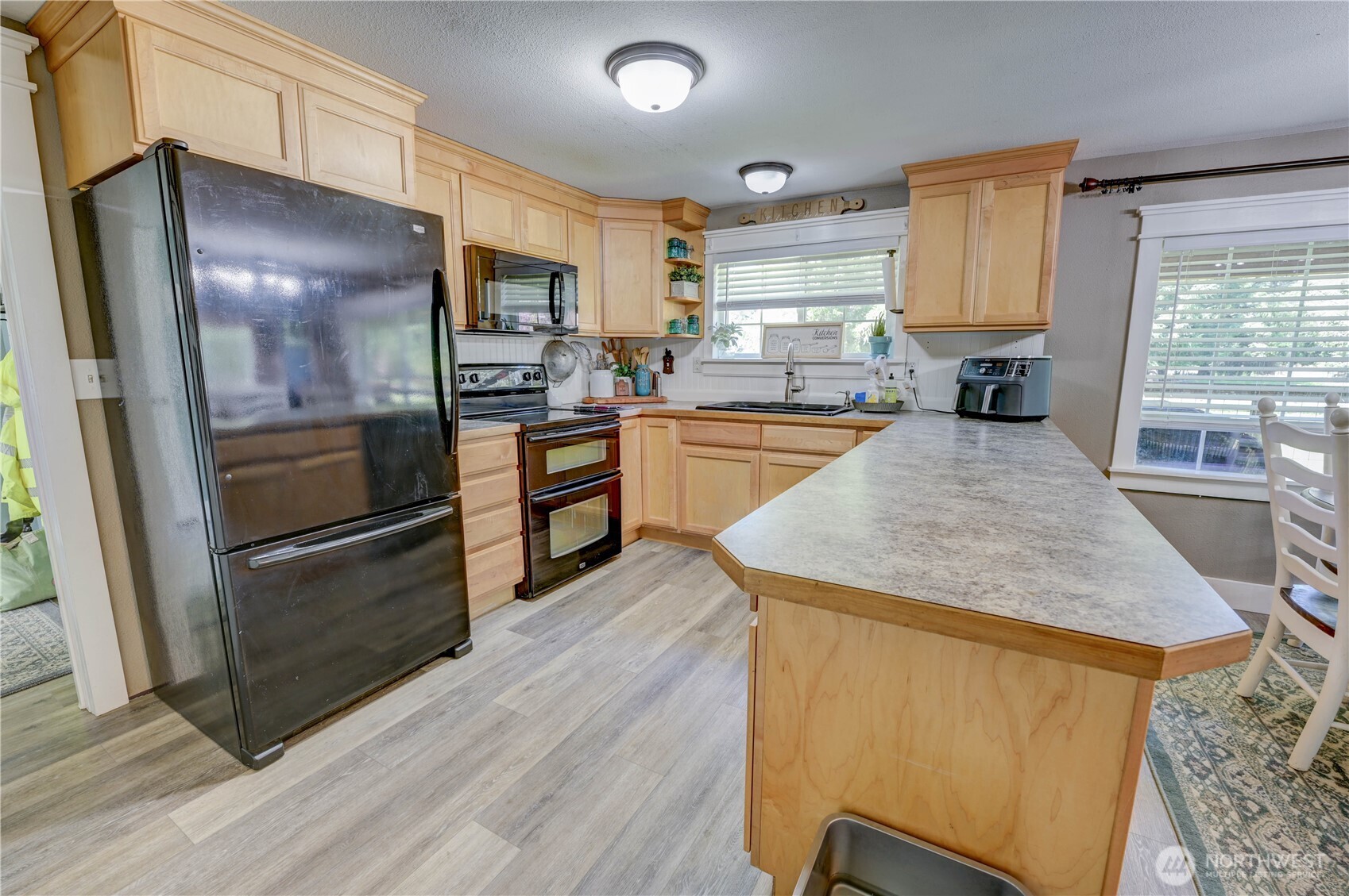 225 Kiona Road Randle, WA 98377 - Photo 9 of 30 Gallery Image 9