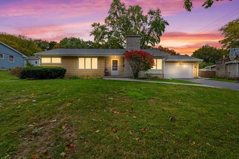 $374,900 | 1011 East Wabash Avenue, Waukesha, WI 53186