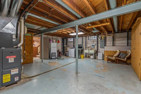 $374,900 | 1011 East Wabash Avenue, Waukesha, WI 53186