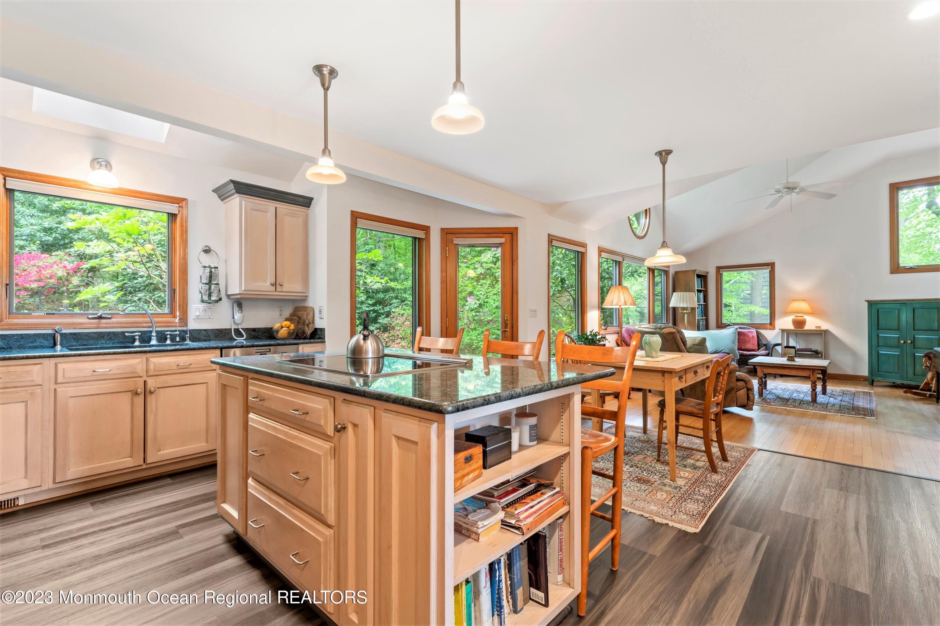 32 Borden Road Middletown, NJ 07748 - Photo 13 of 50 Kitchen 5