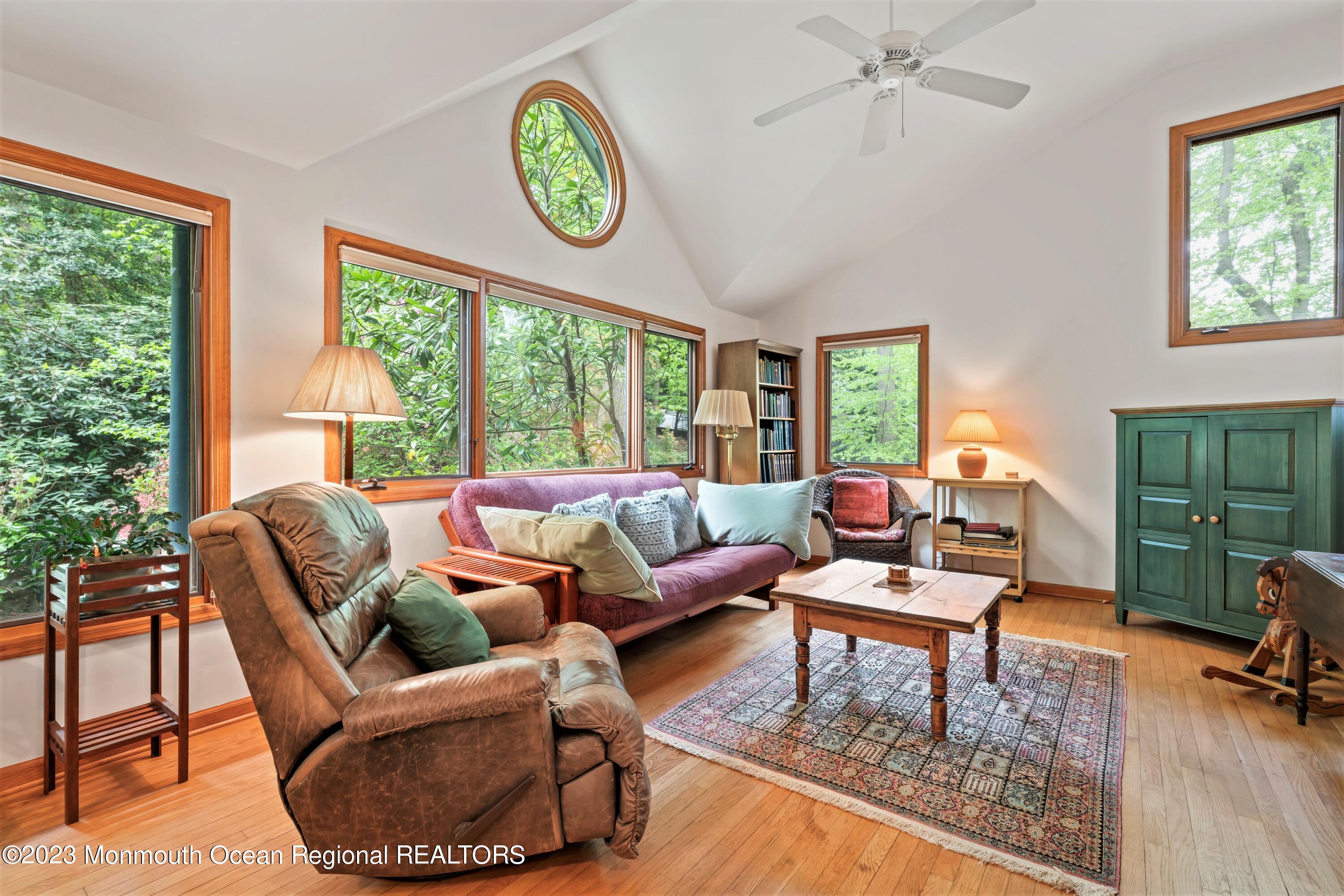 32 Borden Road Middletown, NJ 07748 - Photo 14 of 50 Family Room