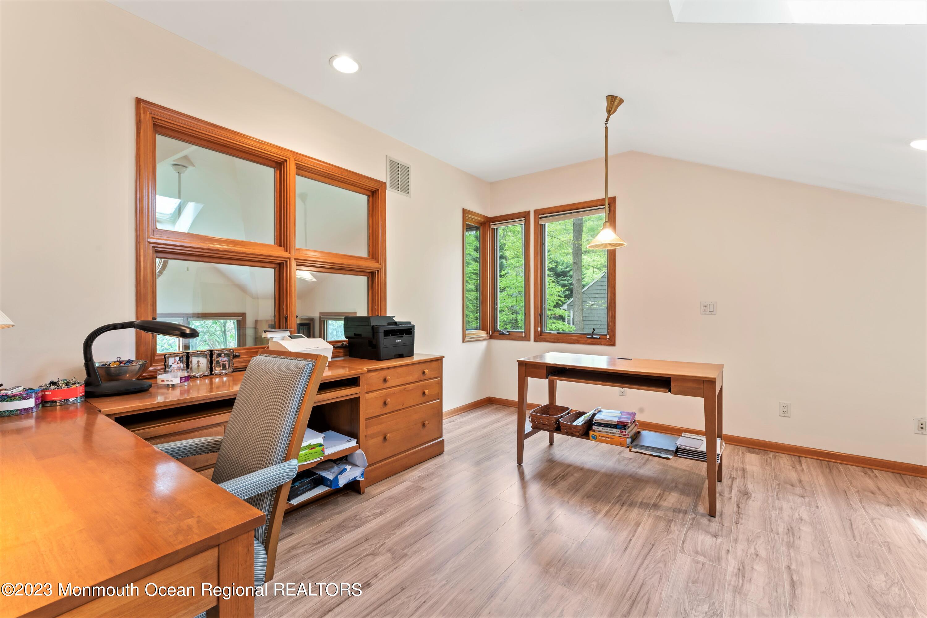 32 Borden Road Middletown, NJ 07748 - Photo 18 of 50 Office