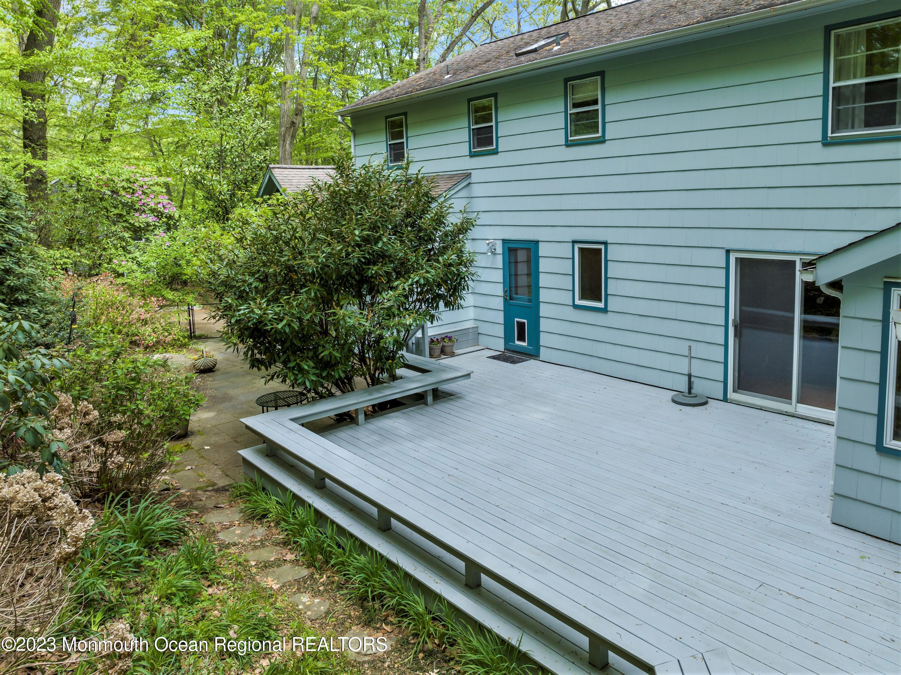 32 Borden Road Middletown, NJ 07748 - Photo 42 of 50 Deck
