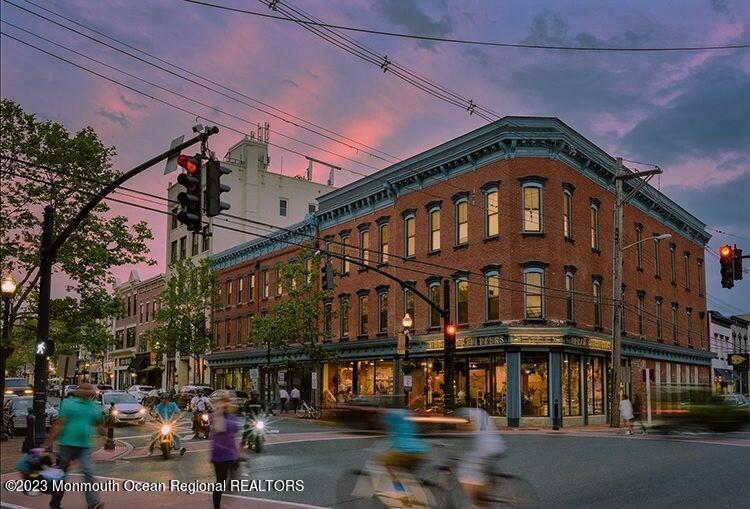 32 Borden Road Middletown, NJ 07748 - Photo 49 of 50 Red Bank Downtown