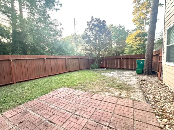 $1,800 | 254 Liriope Court, The Woodlands, TX 77384