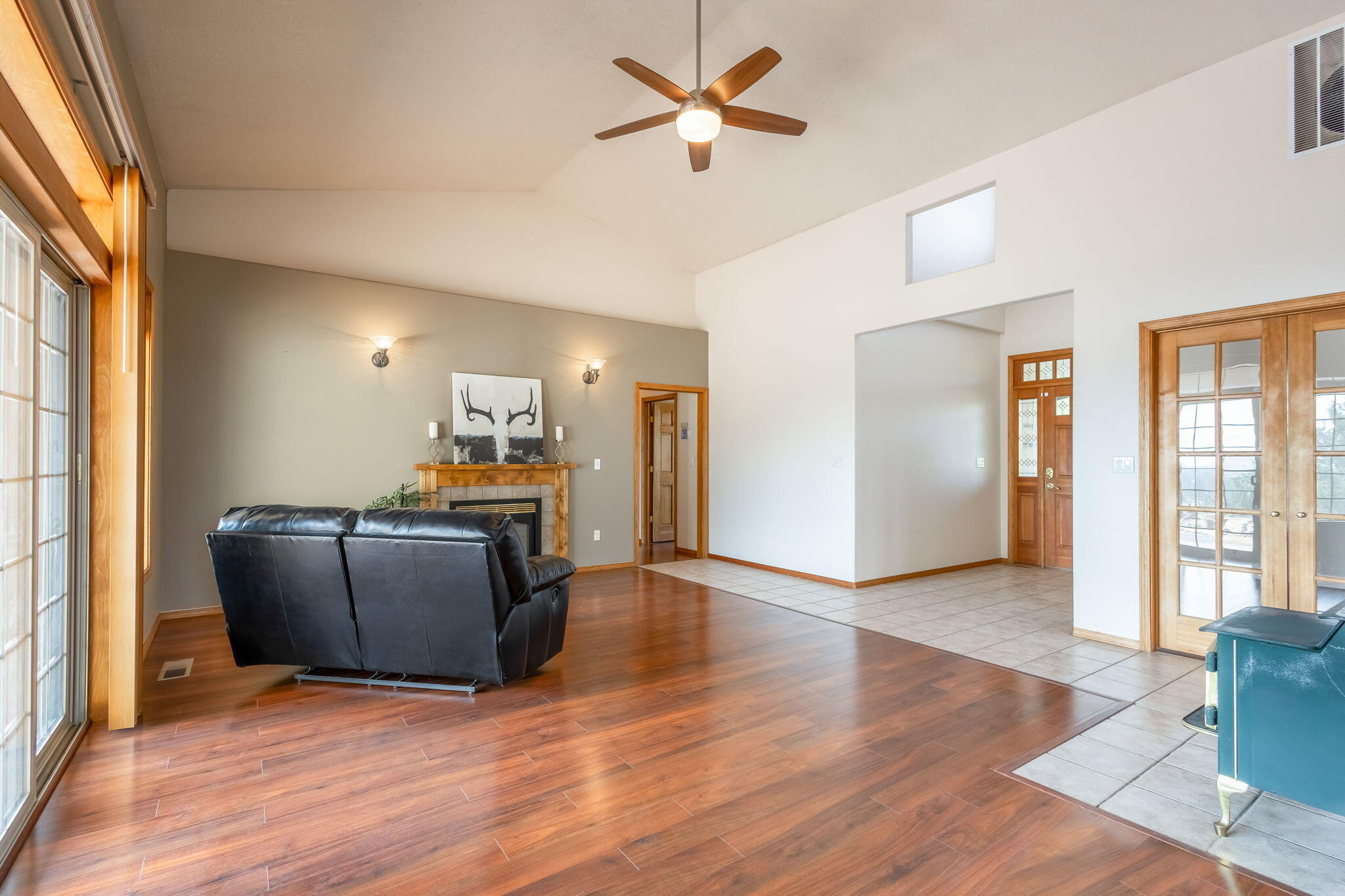 16615 Southwest Blue Jay Road Terrebonne, OR 97760 - Photo 3 of 45 7-web-or-mls-07