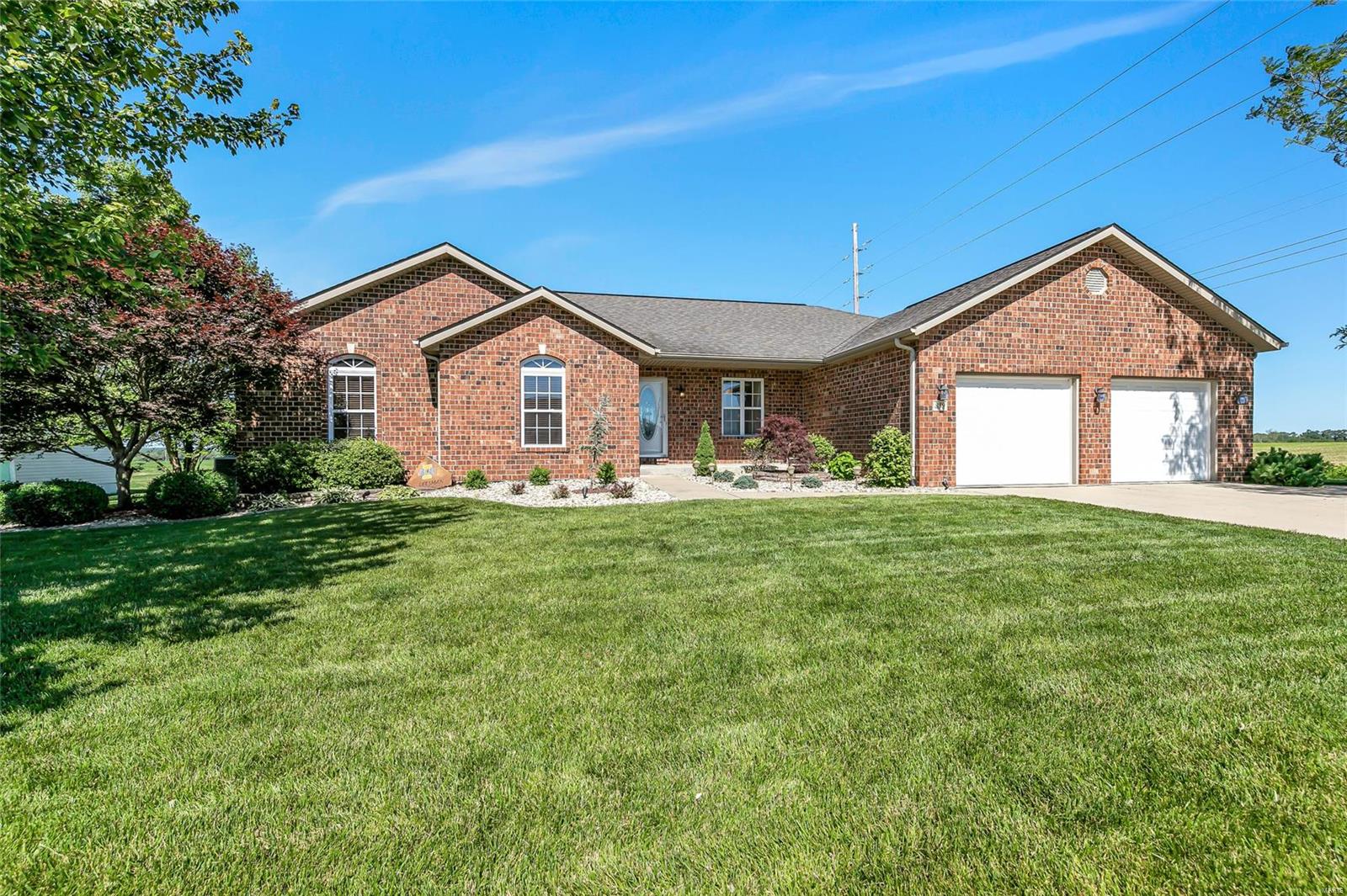 339 Independence Avenue Waterloo, IL 62298 - Photo 1 of 40 Gallery Image 1