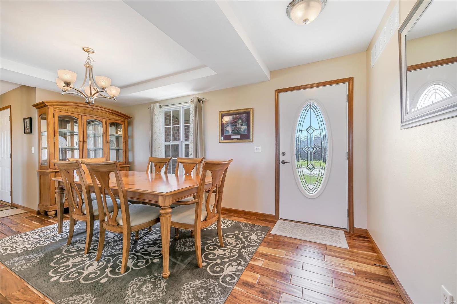 339 Independence Avenue Waterloo, IL 62298 - Photo 5 of 40 Gallery Image 5