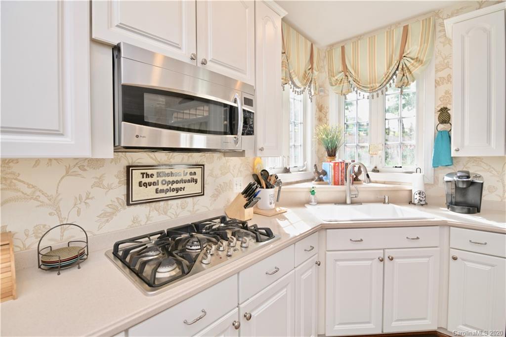 329 Chancelot Lane Fort Mill, SC 29708 - Photo 16 of 47 Gallery Image 16