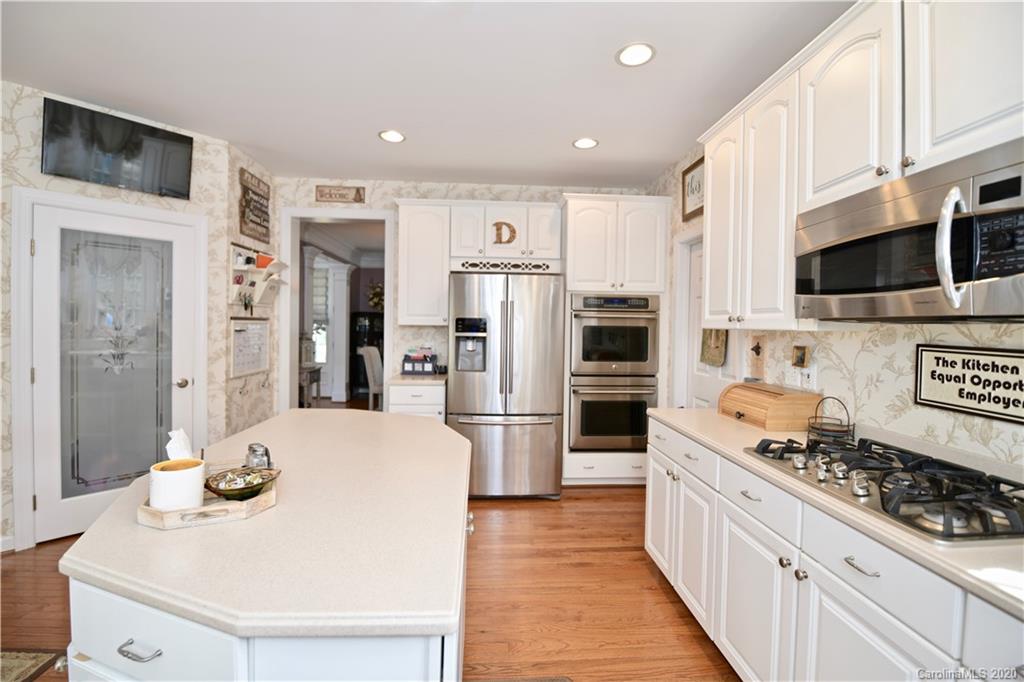 329 Chancelot Lane Fort Mill, SC 29708 - Photo 17 of 47 Gallery Image 17