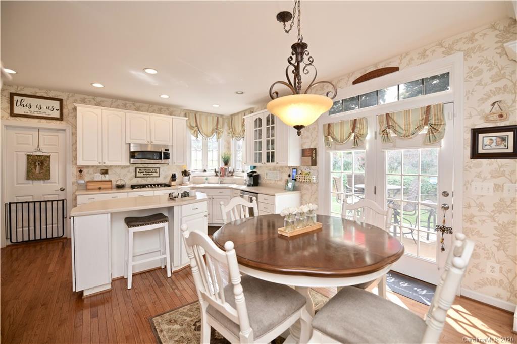329 Chancelot Lane Fort Mill, SC 29708 - Photo 18 of 47 Gallery Image 18