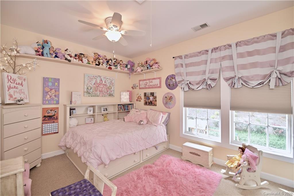 329 Chancelot Lane Fort Mill, SC 29708 - Photo 32 of 47 Gallery Image 32