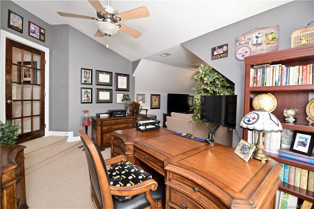 329 Chancelot Lane Fort Mill, SC 29708 - Photo 35 of 47 Gallery Image 35