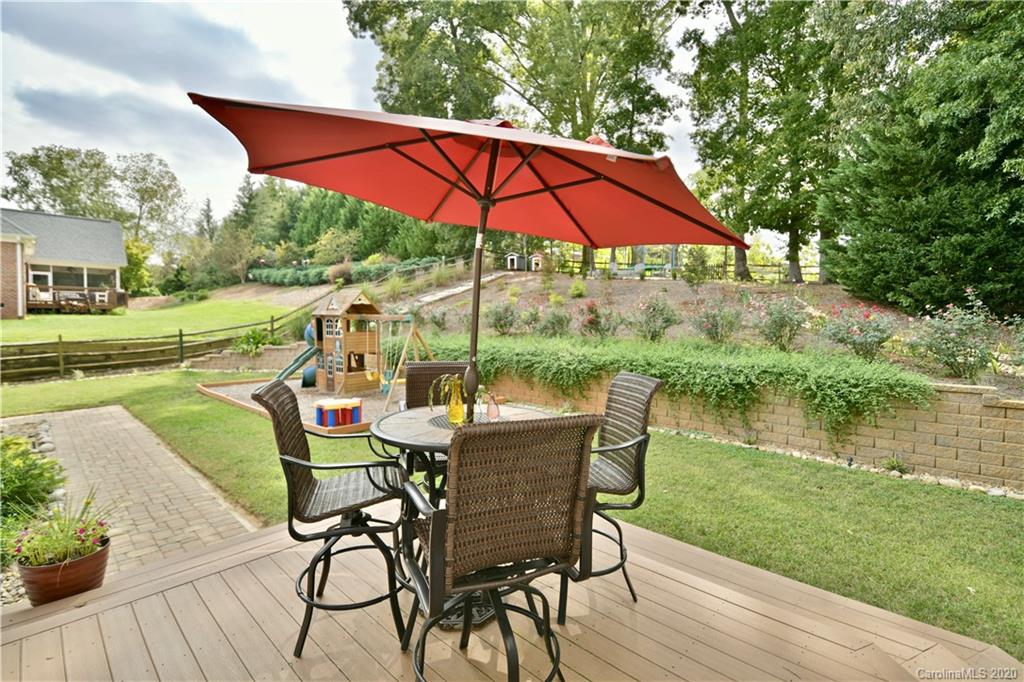 329 Chancelot Lane Fort Mill, SC 29708 - Photo 40 of 47 Gallery Image 40