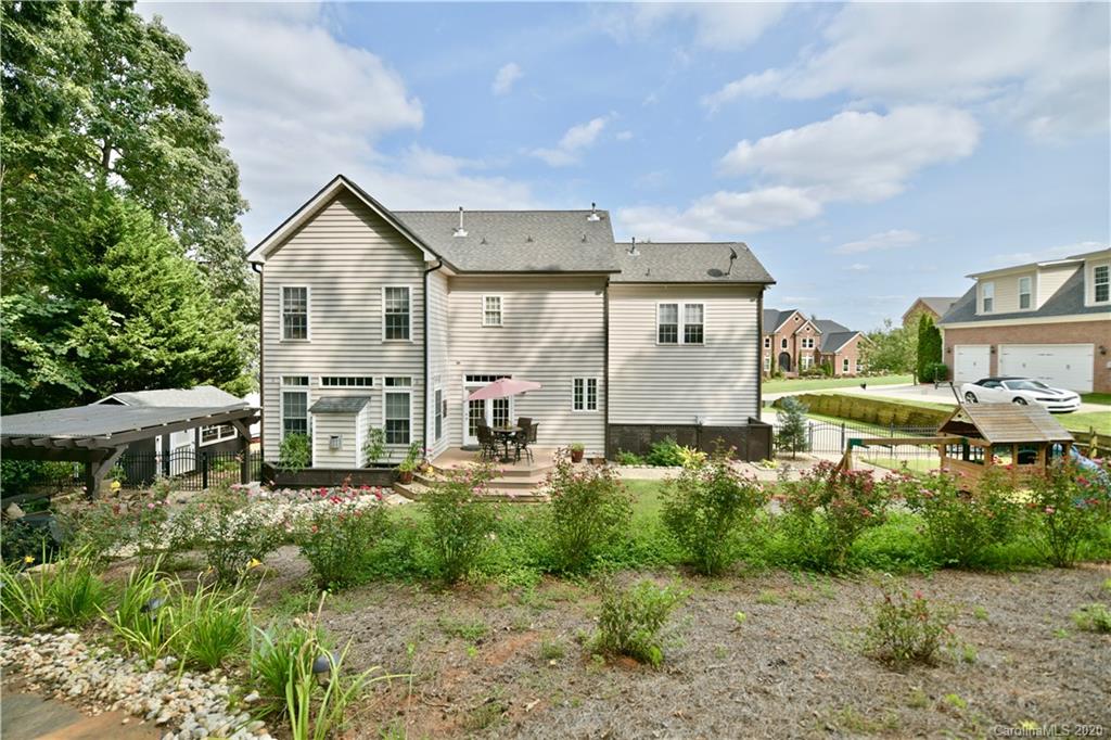 329 Chancelot Lane Fort Mill, SC 29708 - Photo 46 of 47 Gallery Image 46