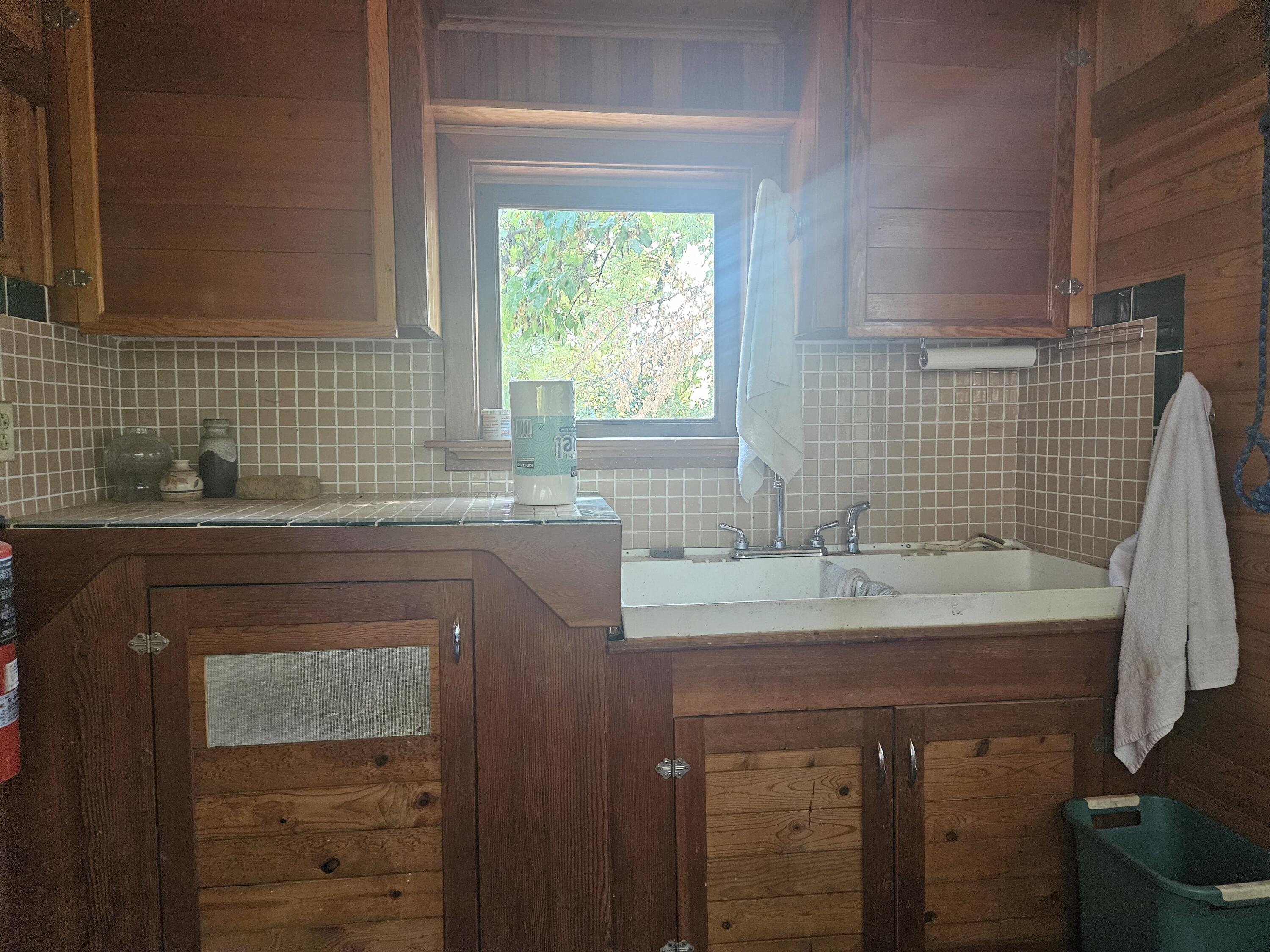 1255 Sweet Road Medford, OR 97501 - Photo 29 of 51 20240909_111637