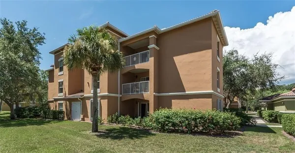 $1,790 | 5080 Fairways Circle, Unit G301, Vero Beach, FL 32967