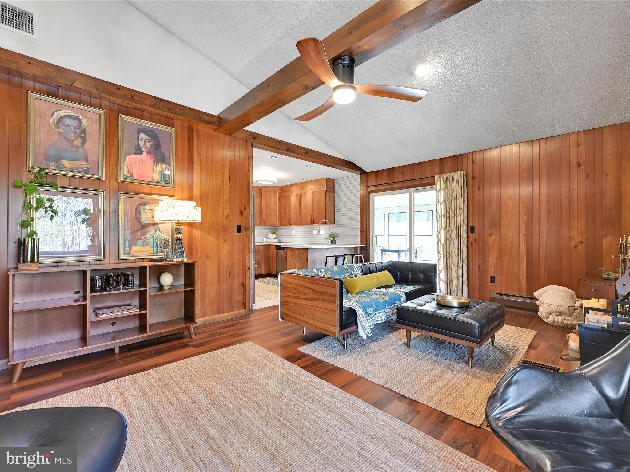 82 Fox Road Newmanstown, PA 17073 - Photo 7 of 52 Living Room