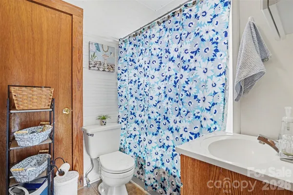 $195,000 | 7 Stowe Street, Lowell, NC 28098