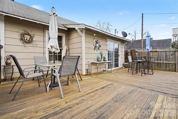 $195,000 | 7 Stowe Street, Lowell, NC 28098