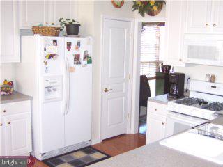 21 Wolverton Place Delanco, NJ 08075 - Photo 3 of 6