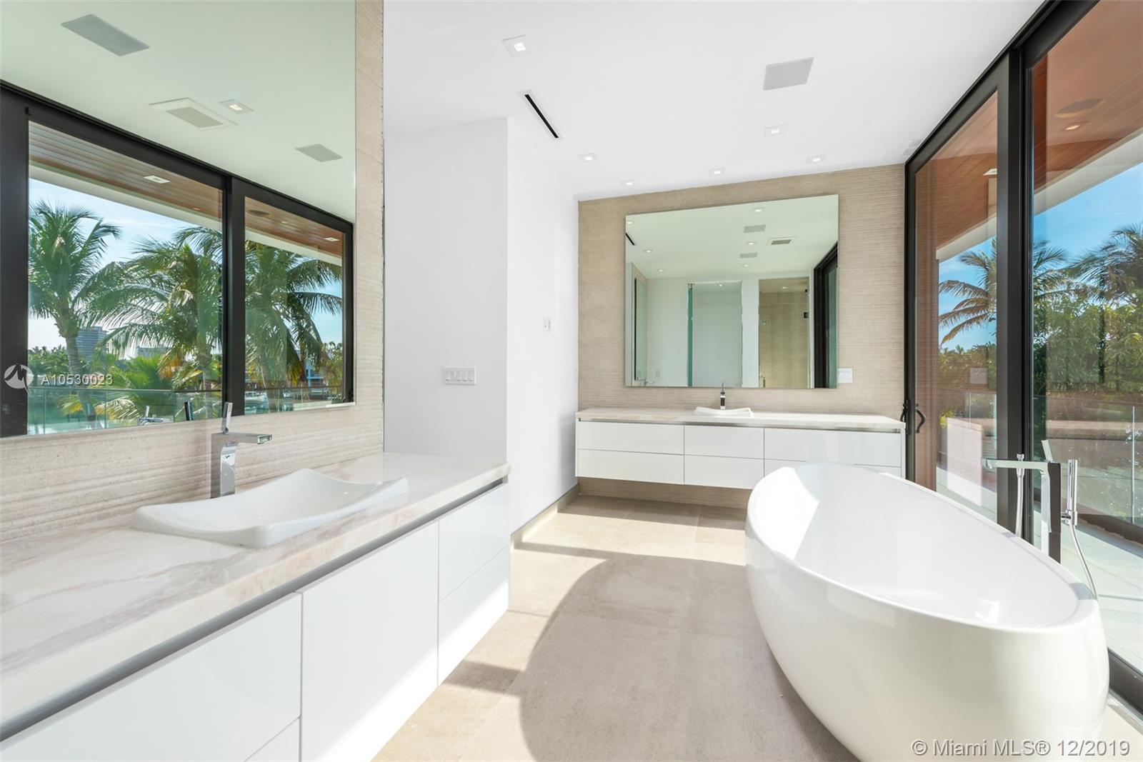 1413 Biscaya Drive Surfside, FL 33154 - Photo 38 of 64