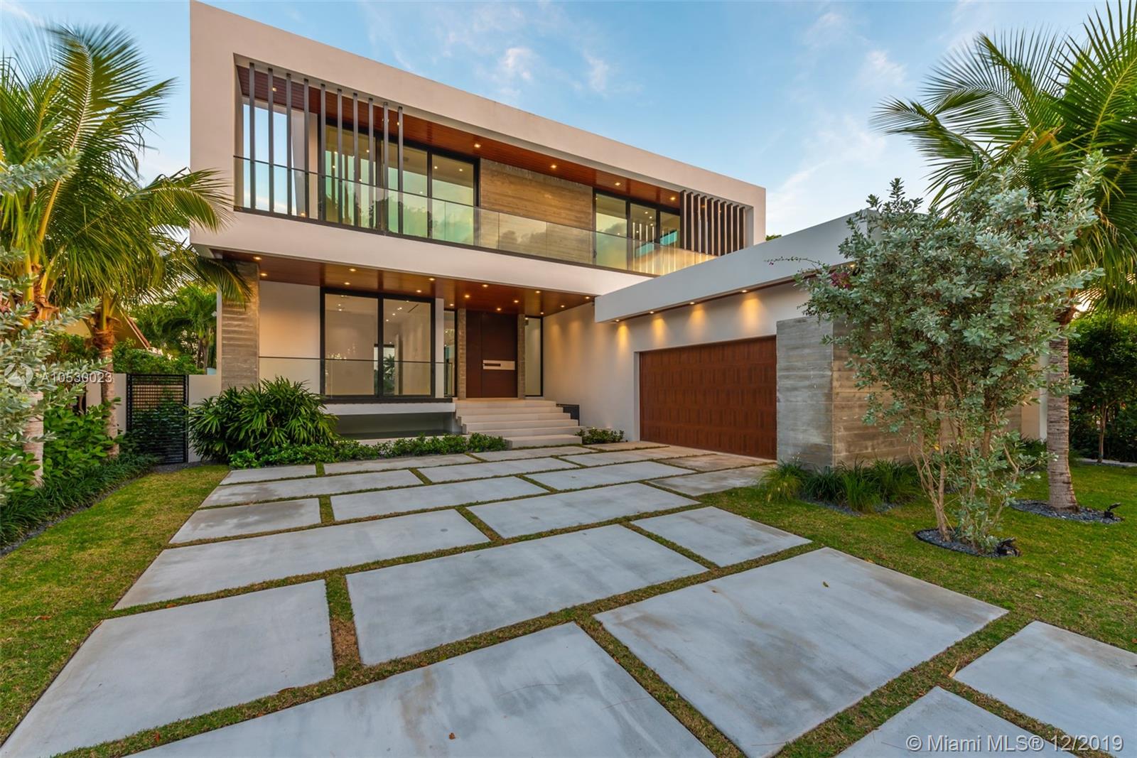 1413 Biscaya Drive Surfside, FL 33154 - Photo 45 of 64