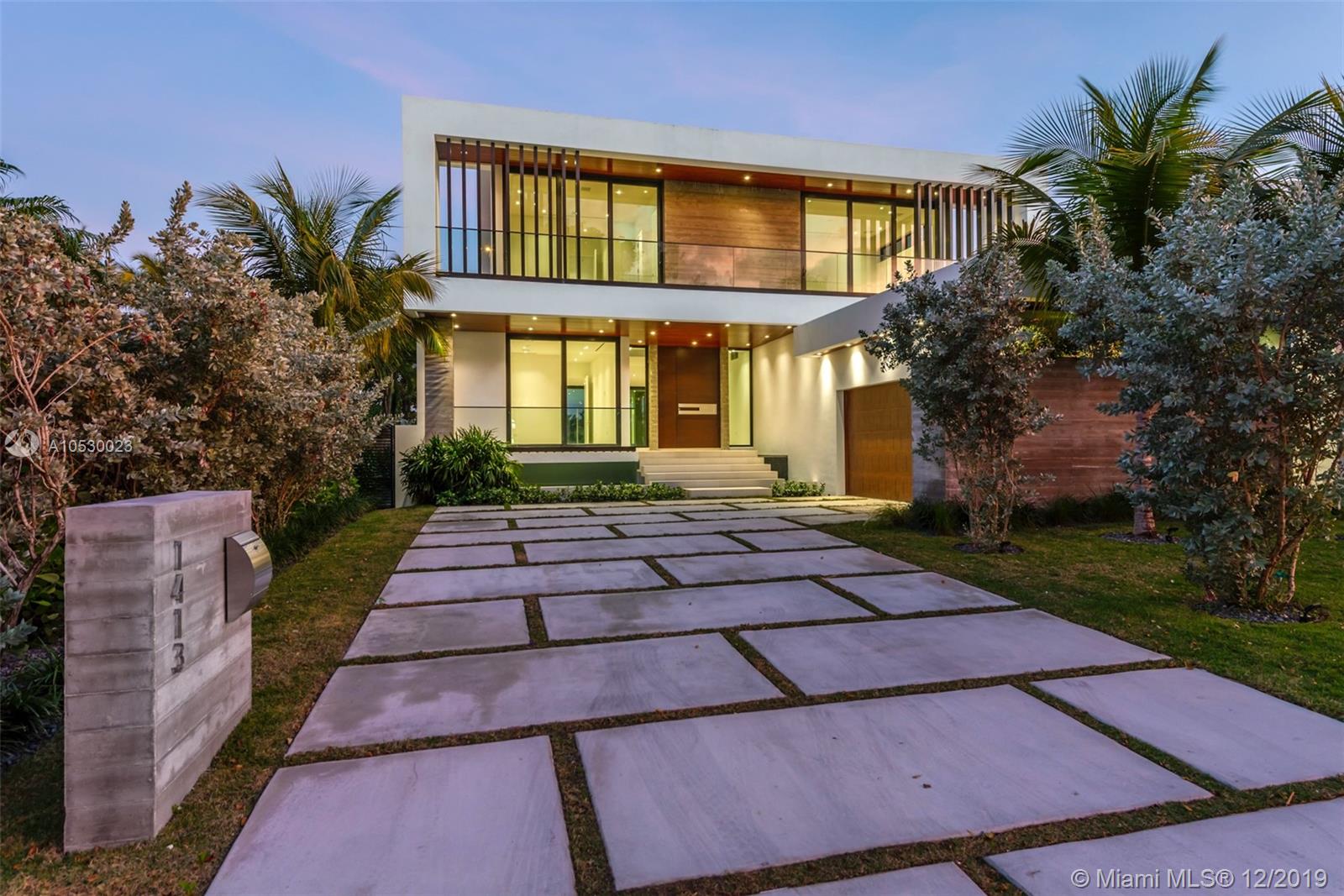 1413 Biscaya Drive Surfside, FL 33154 - Photo 46 of 64