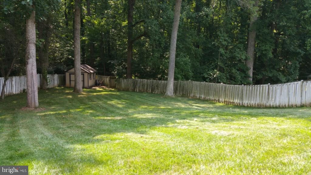 736 Ridge Drive McLean, VA 22101 - Photo 8 of 8 Gallery Image 8