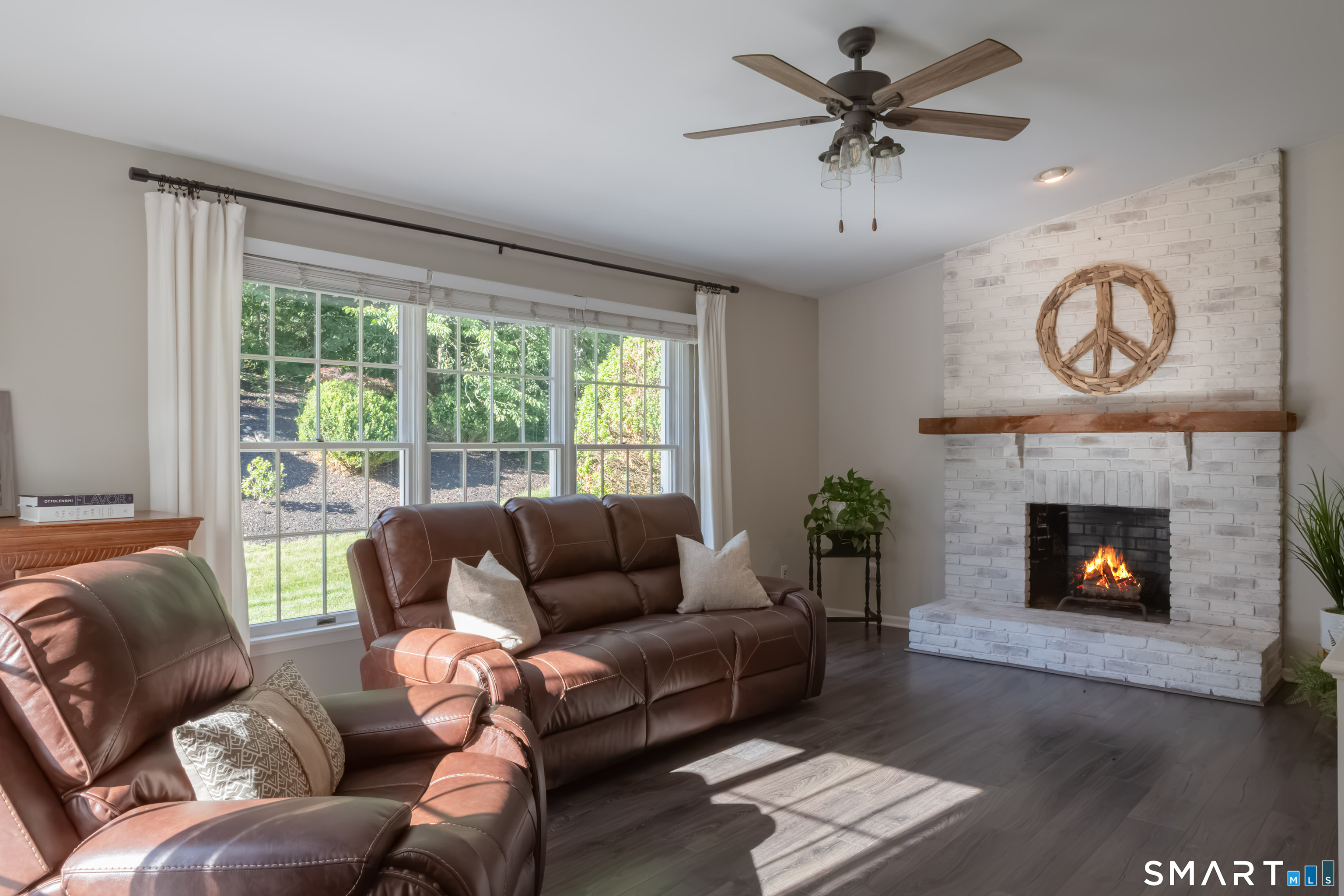 30 Crested Ridge Court Stratford, CT 06614 - Photo 18 of 38