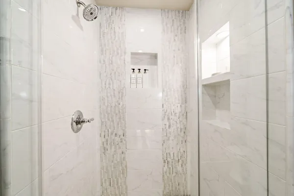 $1,450,000 | 423 Loring Avenue, Crockett, CA 94525