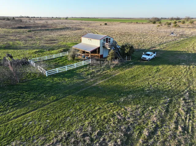 $369,000 | 17340 Fm 1123, Holland, TX 76534