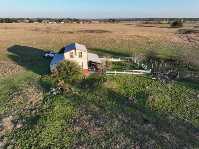 $369,000 | 17340 Fm 1123, Holland, TX 76534