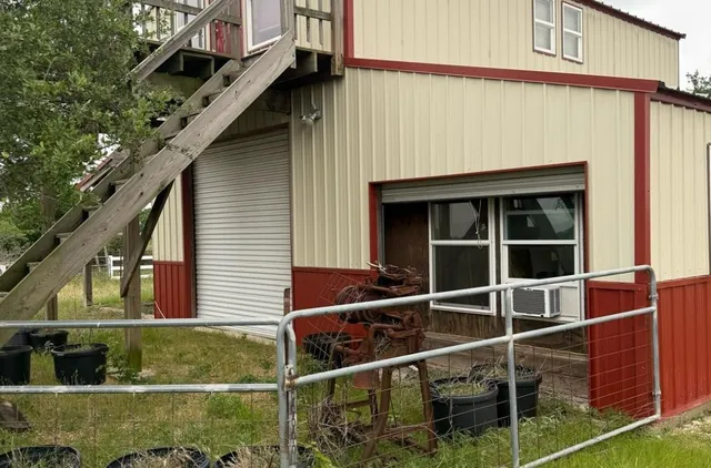 $369,000 | 17340 Fm 1123, Holland, TX 76534