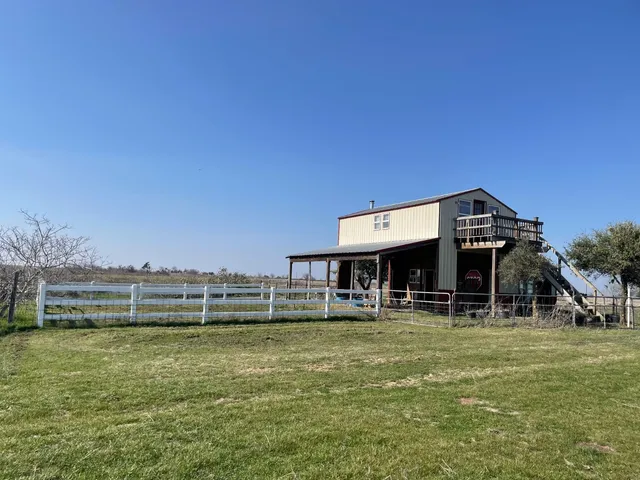 $369,000 | 17340 Fm 1123, Holland, TX 76534