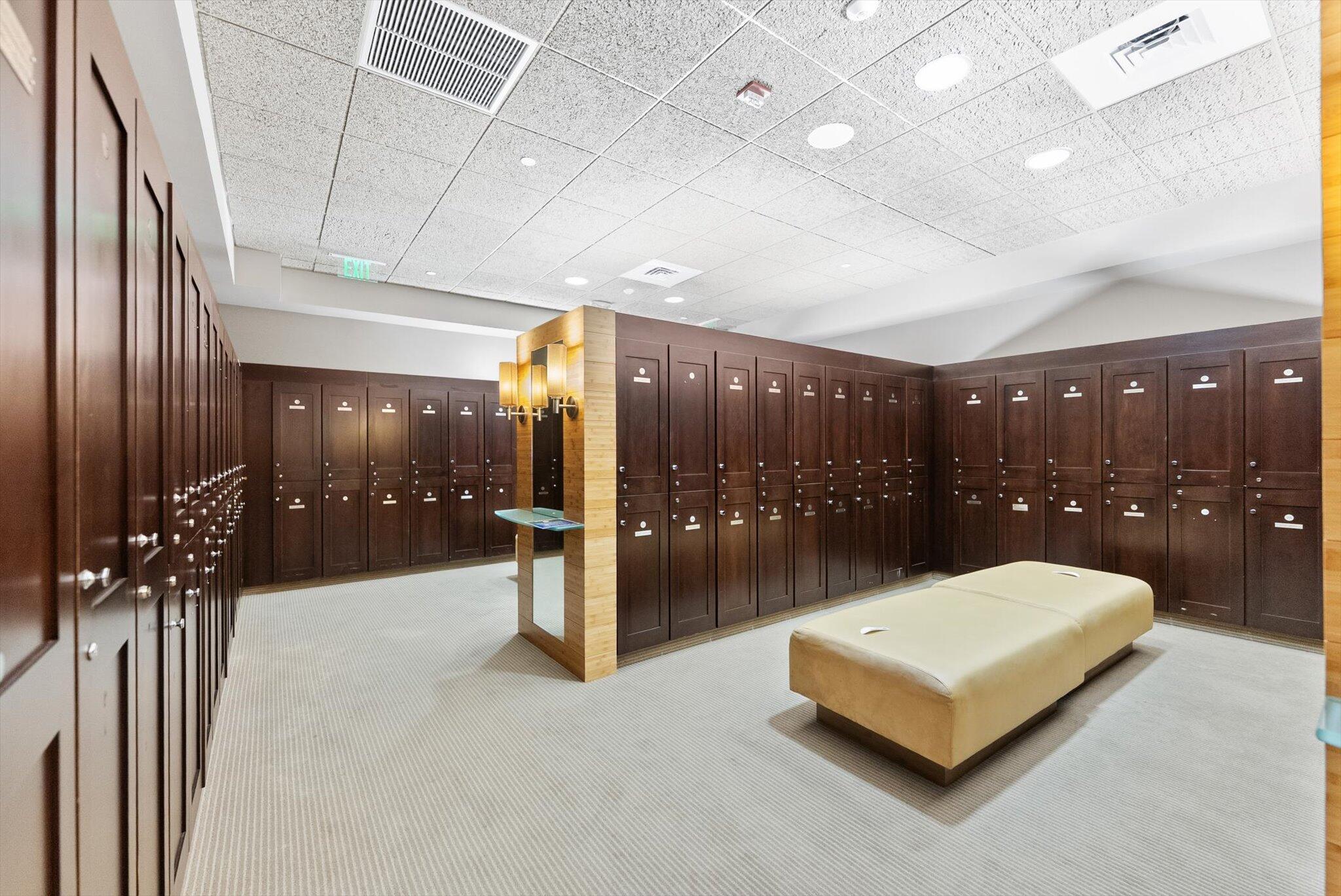10722 Kirkaldy Lane Boca Raton, FL 33498 - Photo 58 of 76 Locker Room