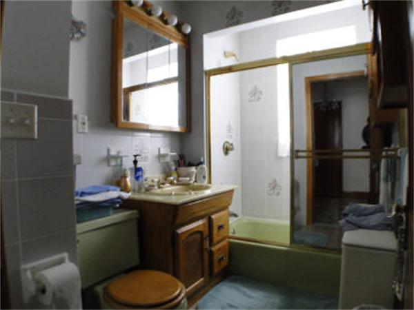 34 Putnam Road Somerville, MA 02145 - Photo 8 of 21 Gallery Image 8