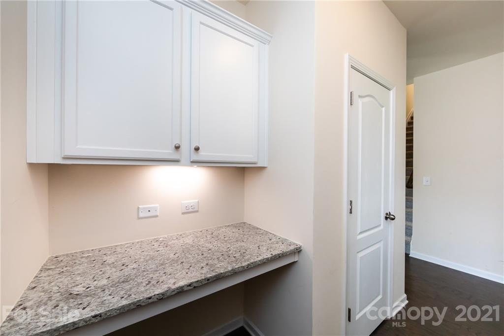 4080 Whittier Lane Tega Cay, SC 29708 - Photo 17 of 38 Gallery Image 17