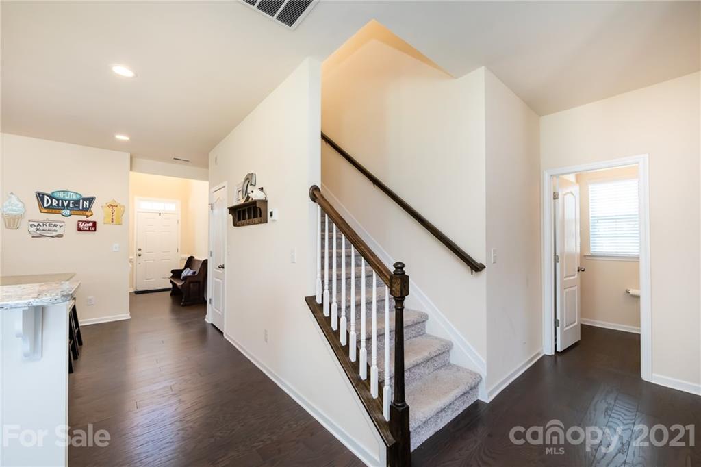 4080 Whittier Lane Tega Cay, SC 29708 - Photo 19 of 38 Gallery Image 19