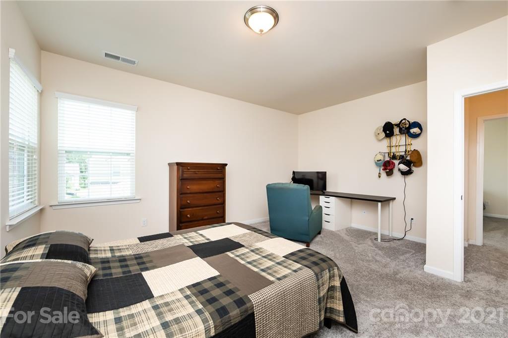 4080 Whittier Lane Tega Cay, SC 29708 - Photo 24 of 38 Gallery Image 24