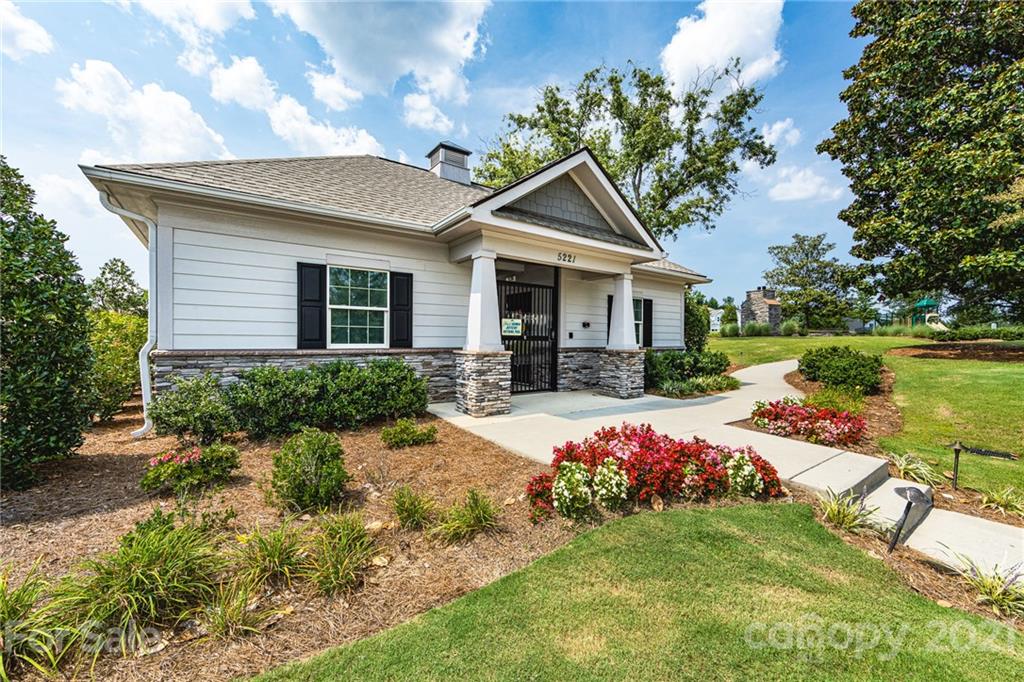 4080 Whittier Lane Tega Cay, SC 29708 - Photo 33 of 38 Gallery Image 33