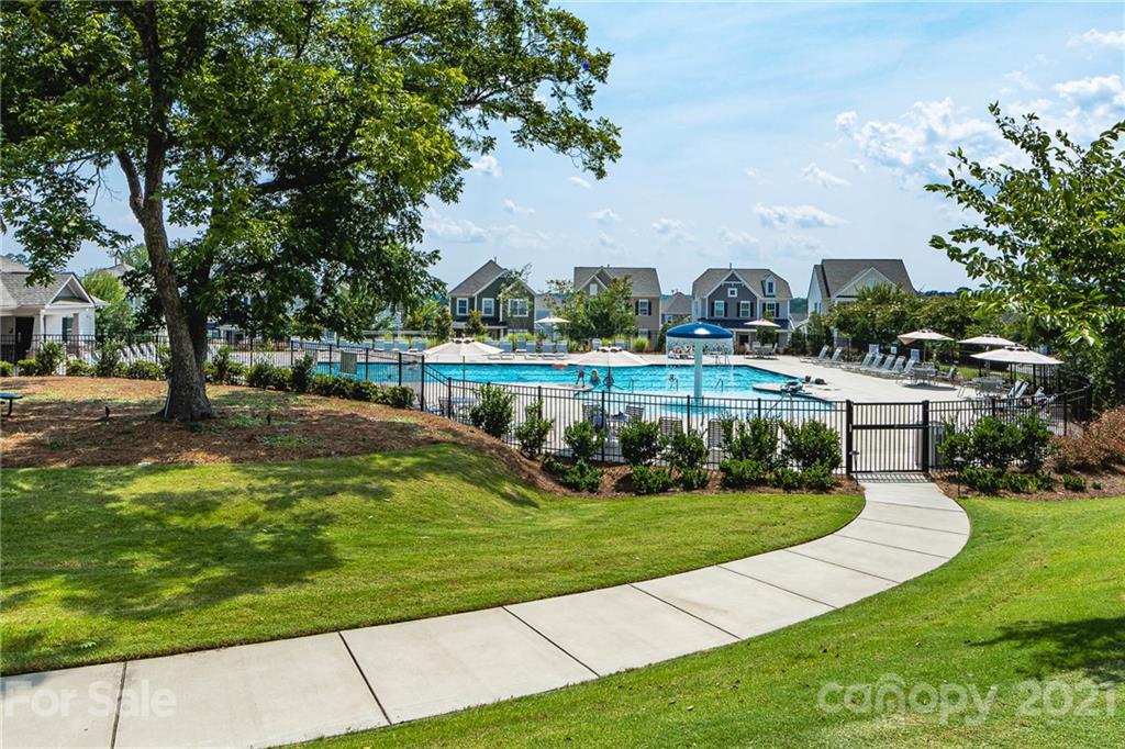 4080 Whittier Lane Tega Cay, SC 29708 - Photo 34 of 38 Gallery Image 34