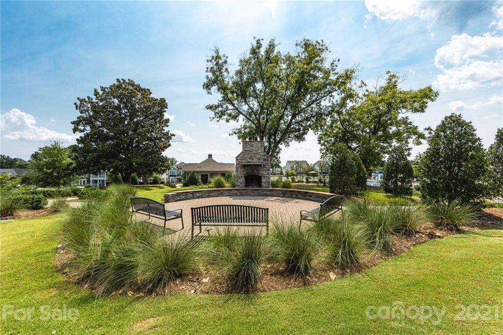 4080 Whittier Lane Tega Cay, SC 29708 - Photo 37 of 38 Gallery Image 37